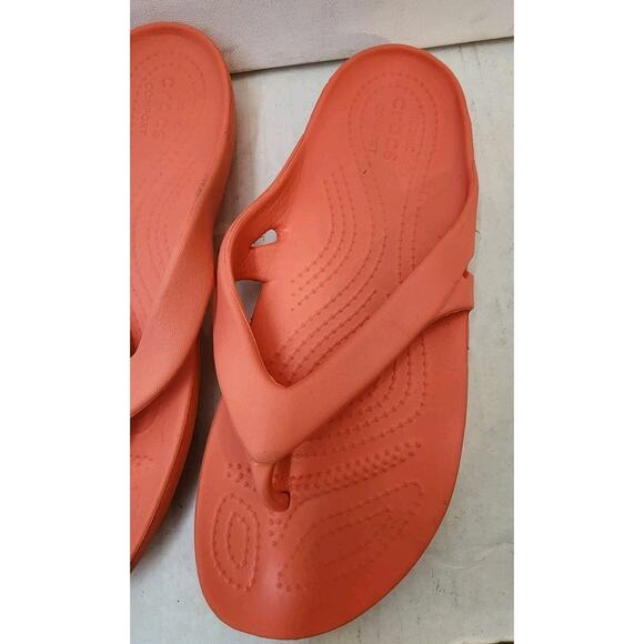 Crocs kadee II Women's Size 8 Coral Orange thong flip flop slides Slip Ons - Picture 10 of 15
